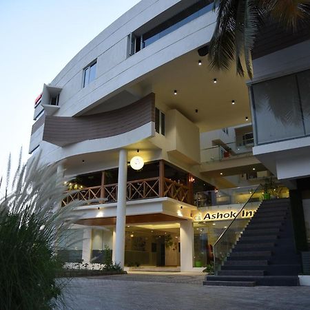 Ashok Inn Davangere Exterior foto