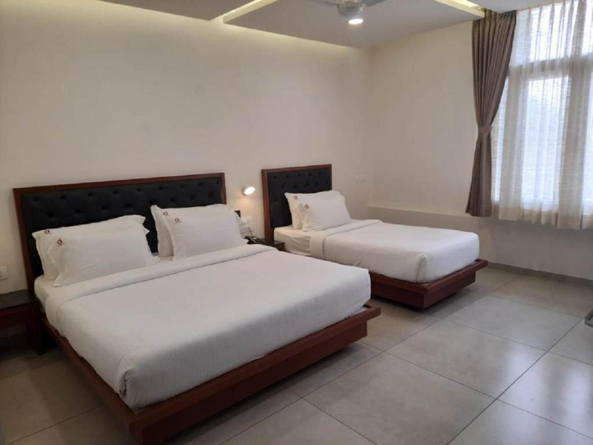 Ashok Inn Davangere Exterior foto