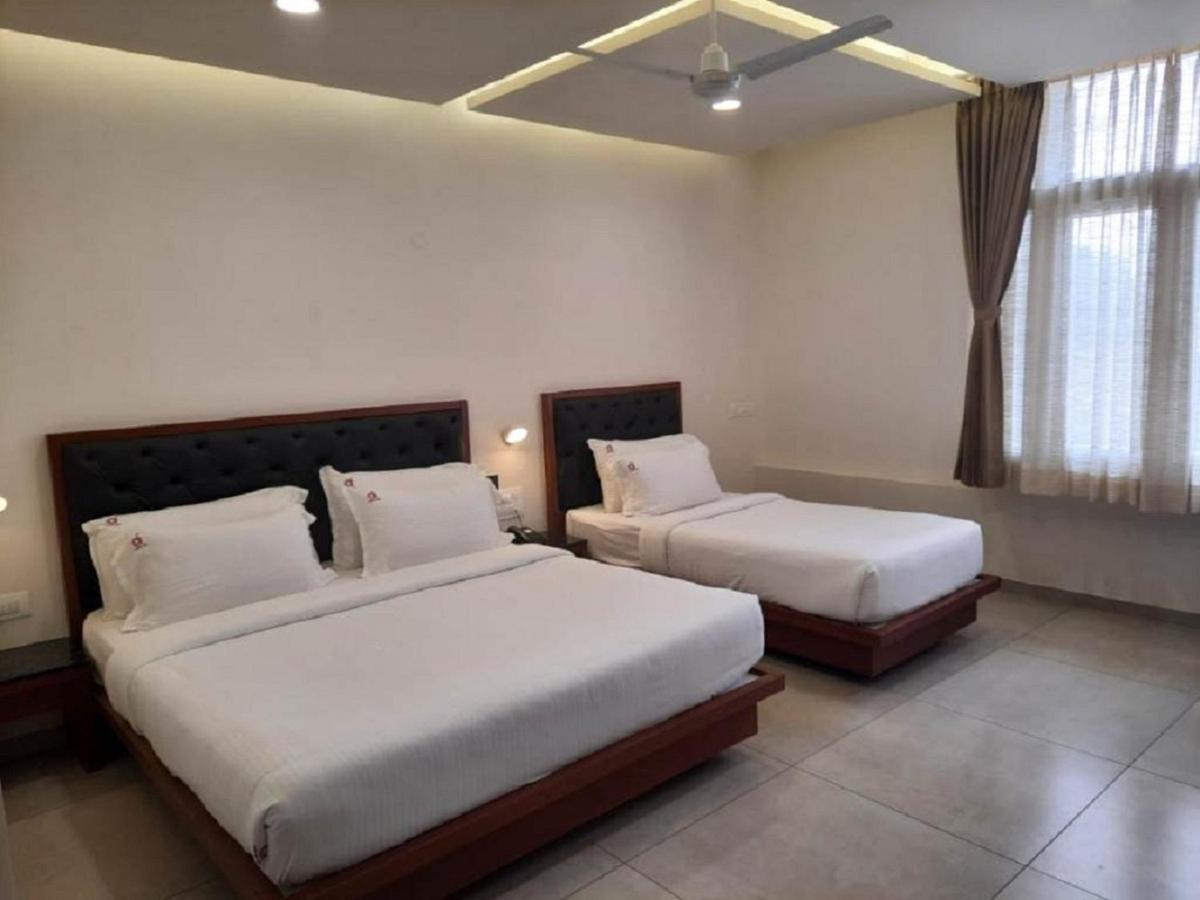Ashok Inn Davangere Exterior foto